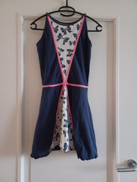 Jurk maat 146/152