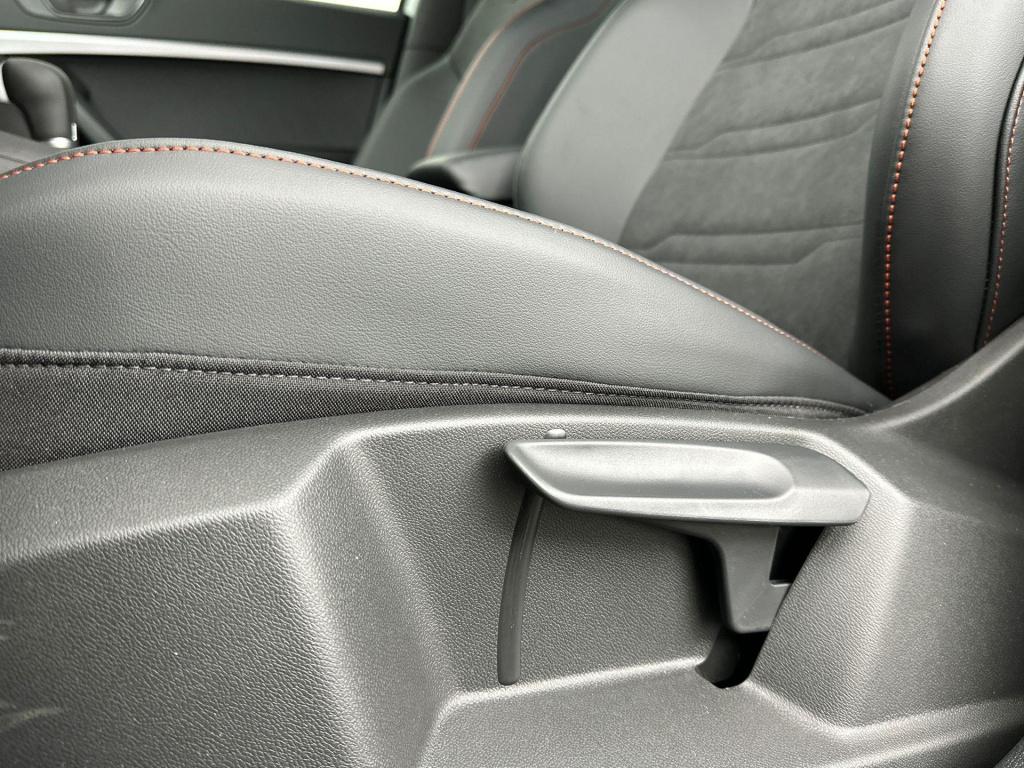 Seat Ateca fr business intense 1.5 tsi 110 kw / 150 pk suv 7