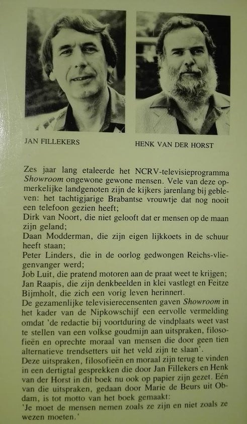 Te koop; boek showroom TV serie jaren 80 vintage