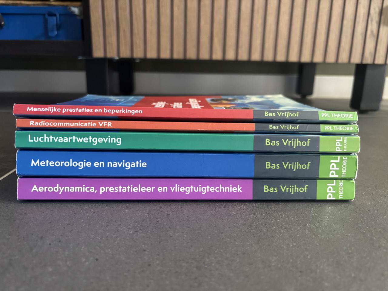 PPL lesboeken set - 2024