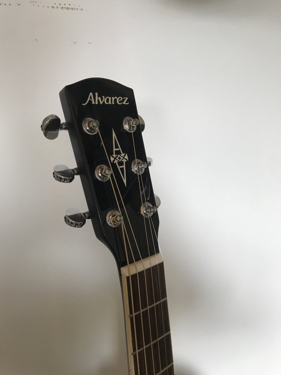 Alvarez gitaar