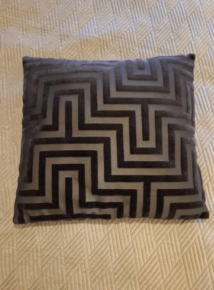 Sierkussen zwart 45 x 45 cm