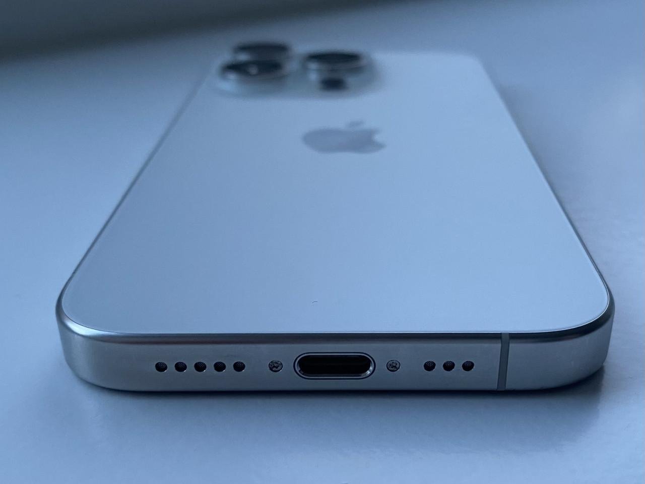 IPhone 15 Pro - 256 gb