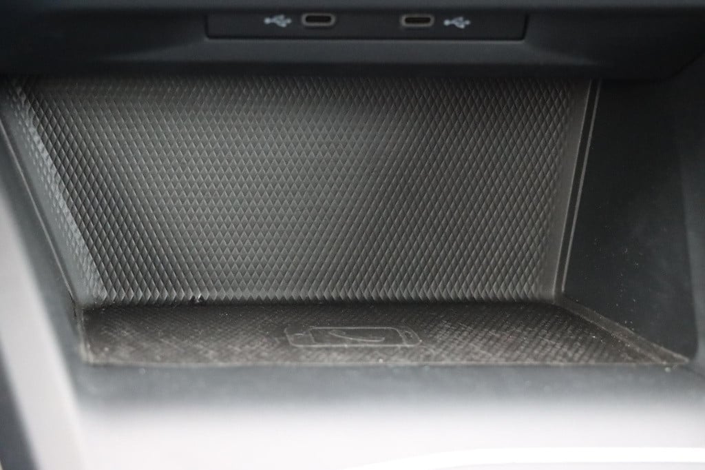 Volkswagen Golf 1.5 etsi r-line