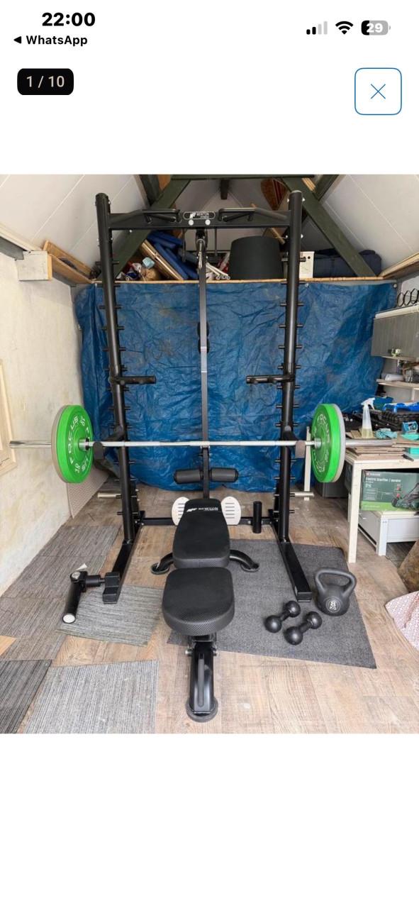 Multi training rack Newton Fitness