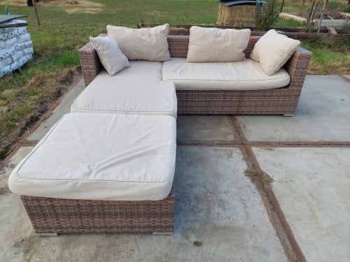 Wicker Loungeset met Hocker - 3 Zitplaatsen