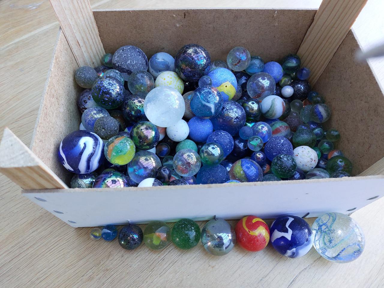 Verzameling Knikkers.