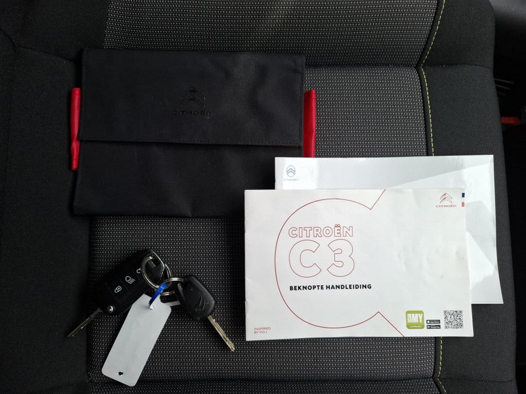 Citroen C3 1.2 feel 82 pk nav/clima/park