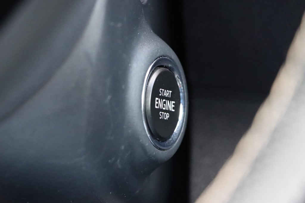 Skoda Karoq 1.5 tsi sportline business 150pk dsg7