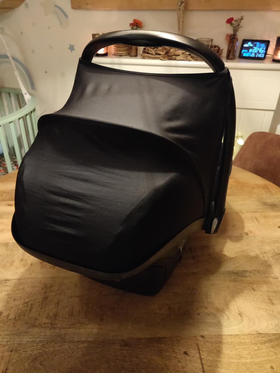 Fijne Maxi-Cosi met zonnekap