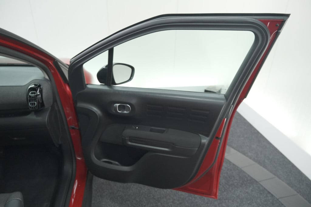 Citroen C3 Aircross puretech 110 feel | trekhaak | camera | apple carplay