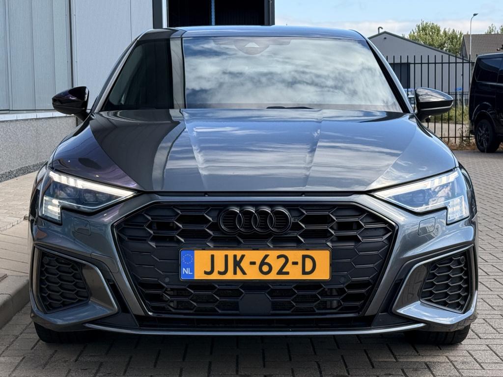 Audi A3 sportback 45 tfsi e s edition competition | matrix | bang & olufsen