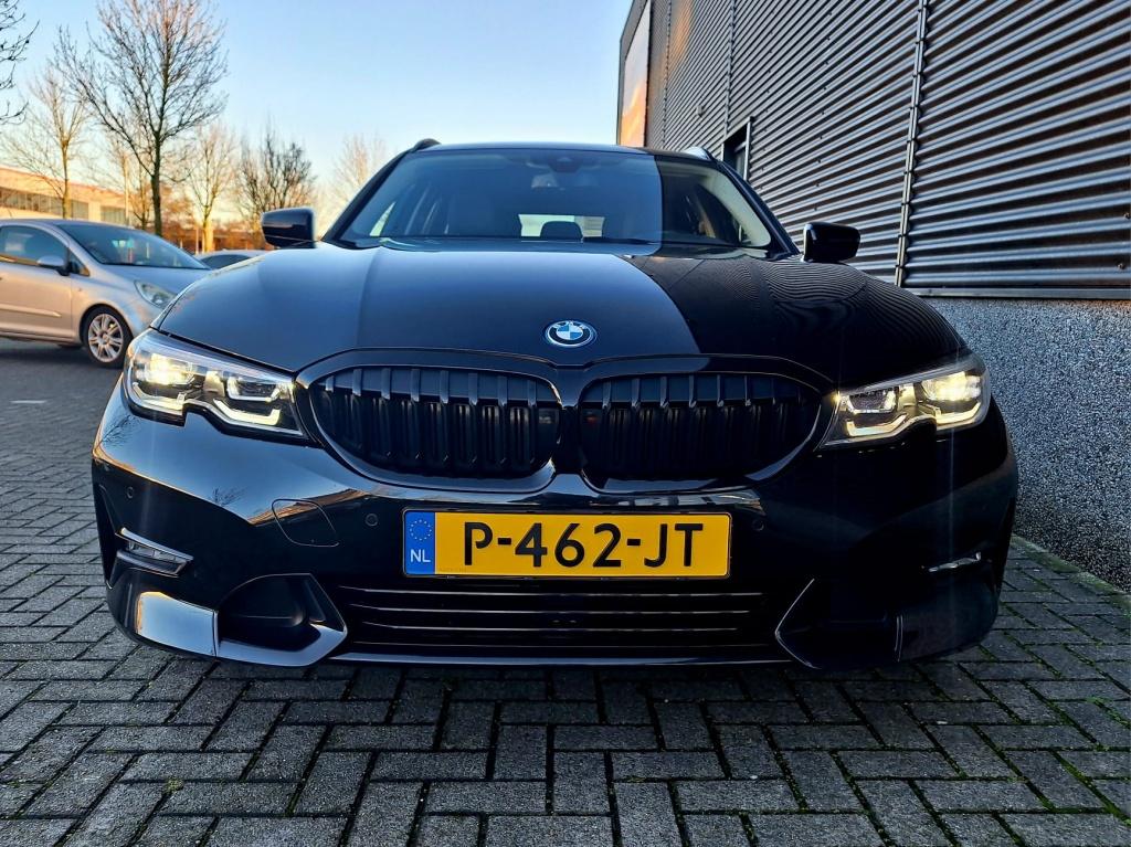 BMW 3-serie touring 320e business edition plus model sport line