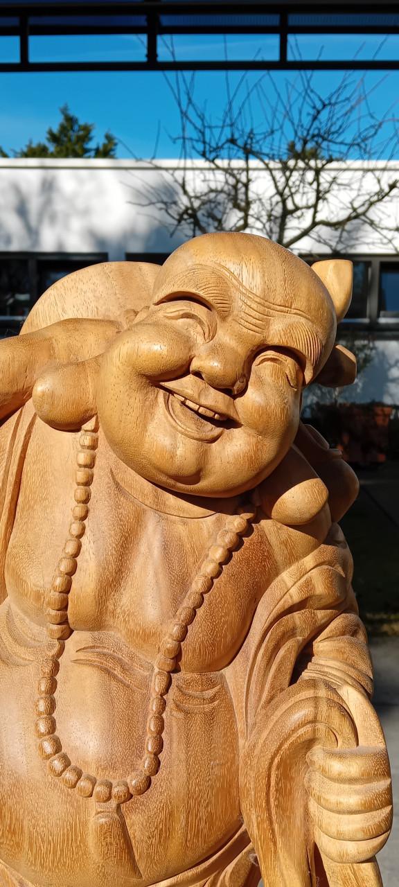 Massief houten staande boeddha uit bali