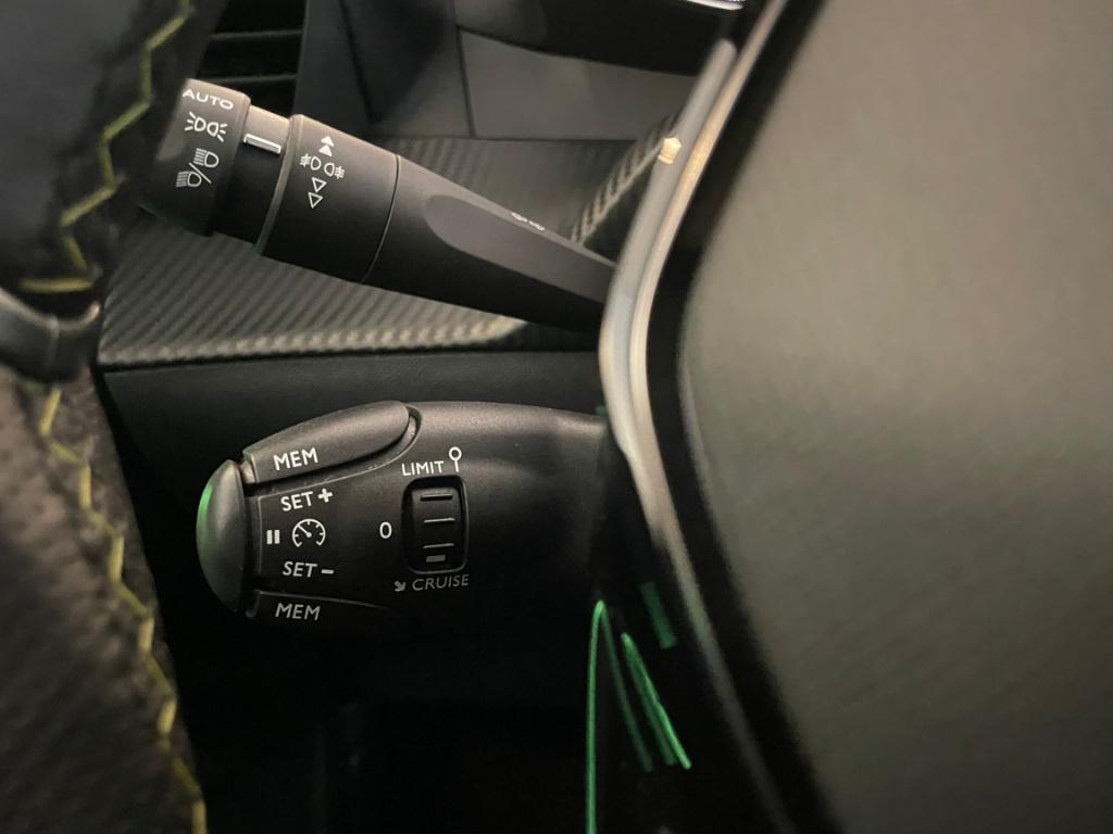 Peugeot 2008 1.2 puretech gt-line