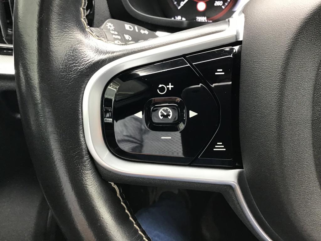 Volvo V60 2.0 t6 awd r. r-des. audio & park assist & climate line