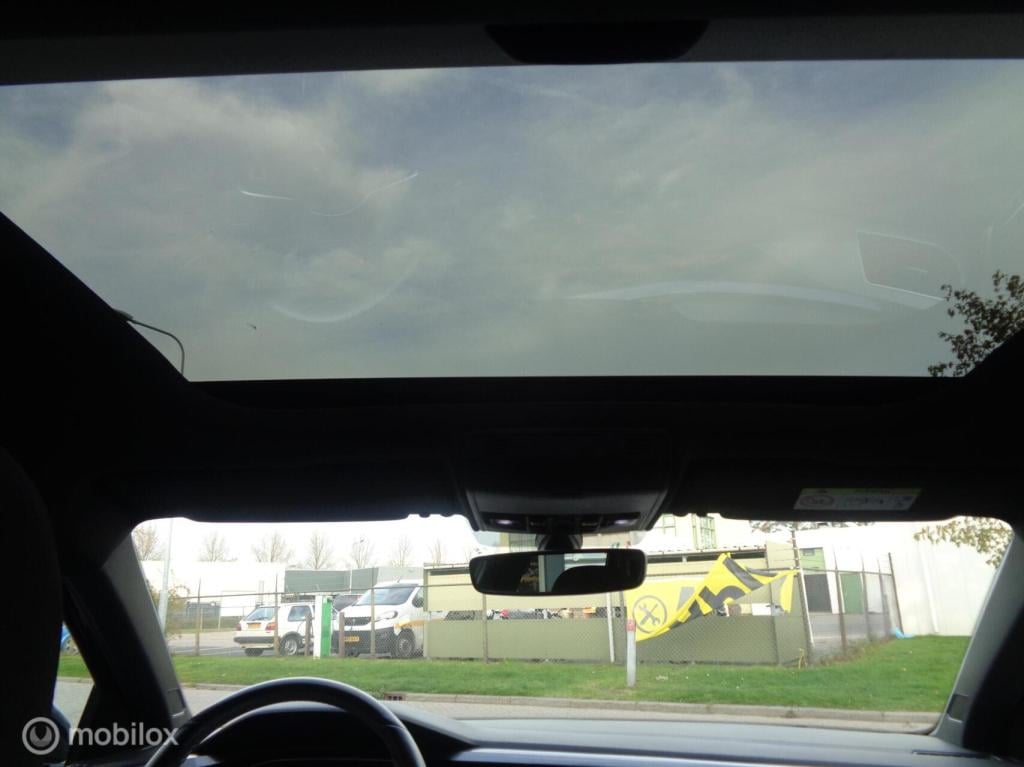 Volkswagen Polo 1.0 tsi r-line 115pk/airco/pdc/carplay/panodak/17'' lm/r-li