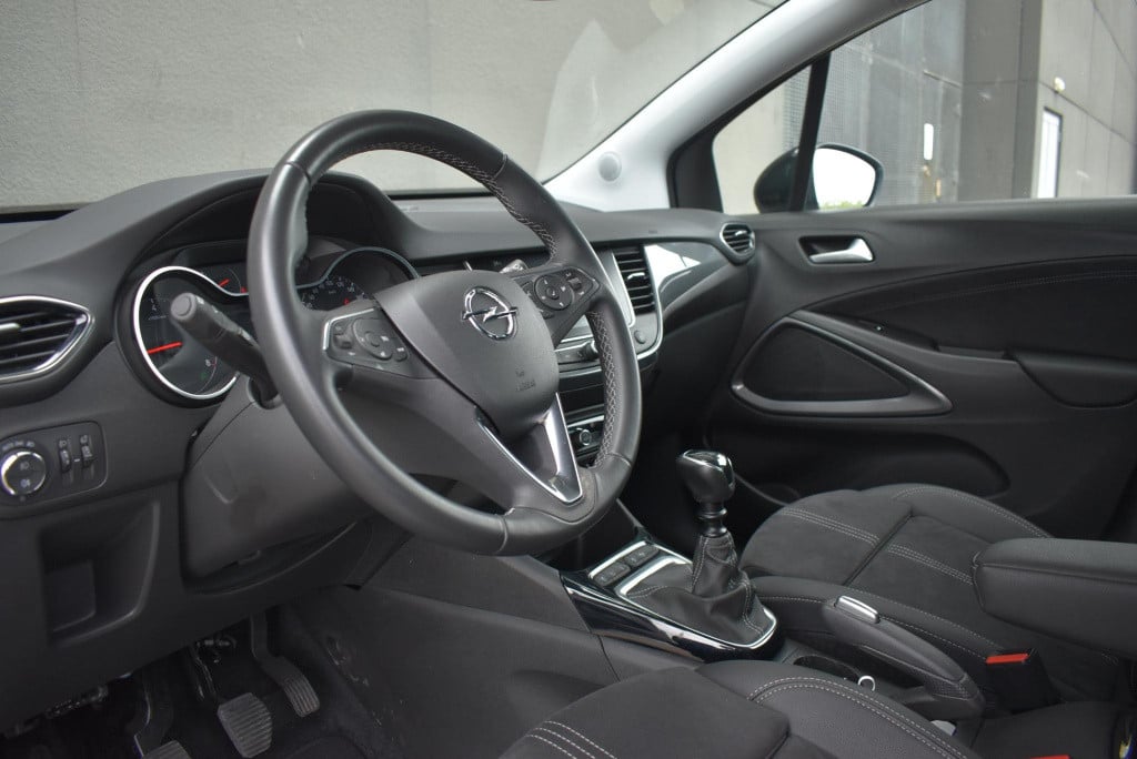 Opel Crossland X 1.2 turbo ultimate 130pk | navi | camera | apple carplay/a