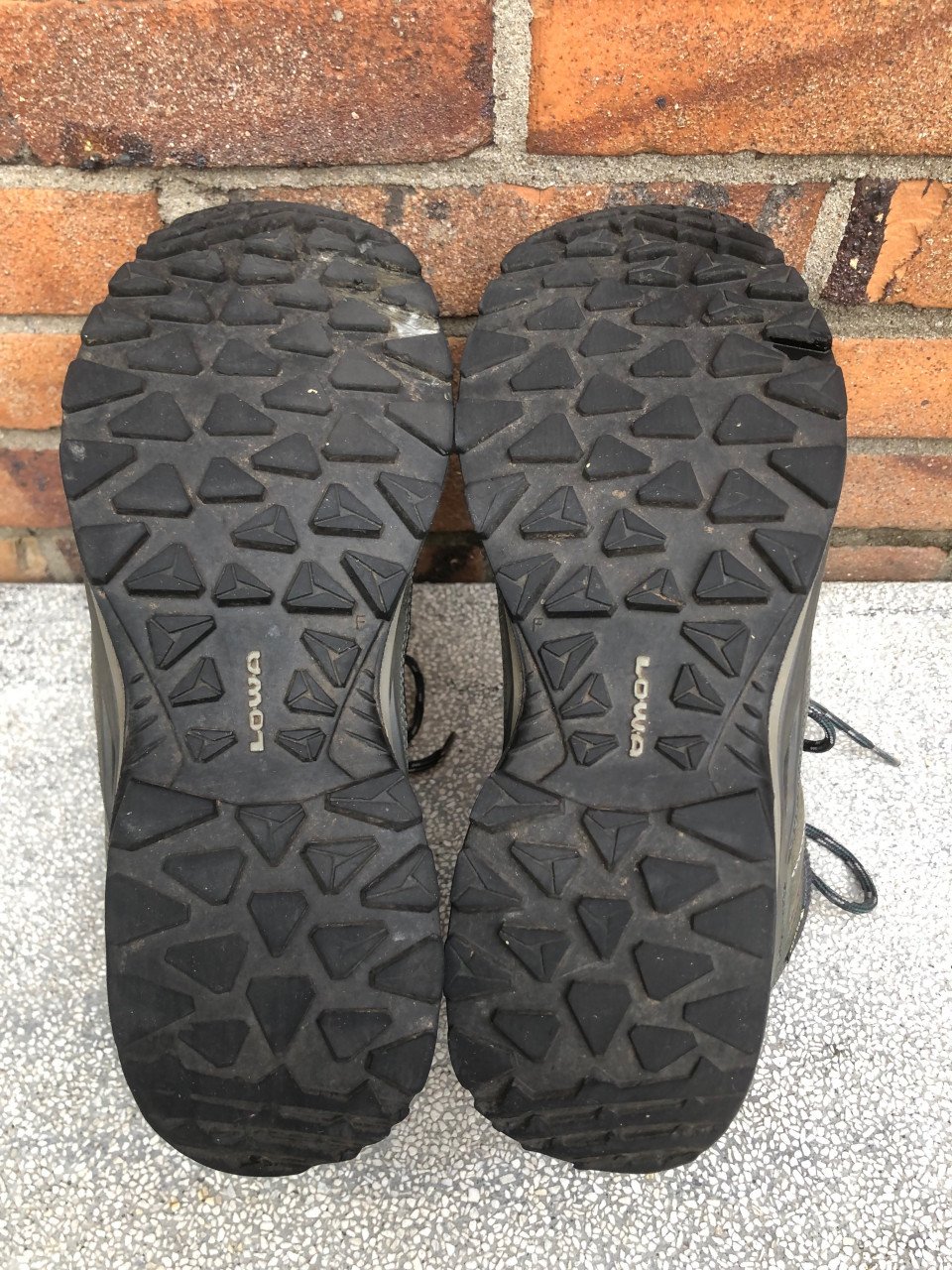 Lowa schoenen.
