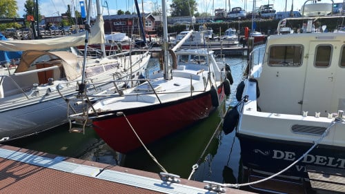 Stalen zeilboot