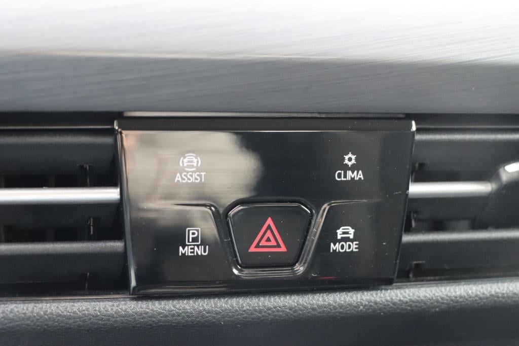 Volkswagen Golf 1.4 ehybrid style 204pk dsg6 | iq.light | stoel- en stuurve