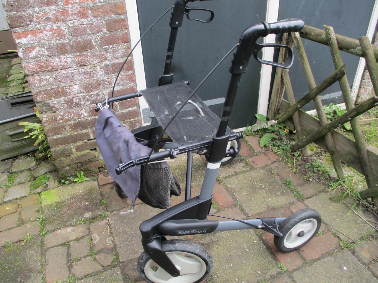 Te koop Topro troja Olympos (rollator met extra grote wielen)