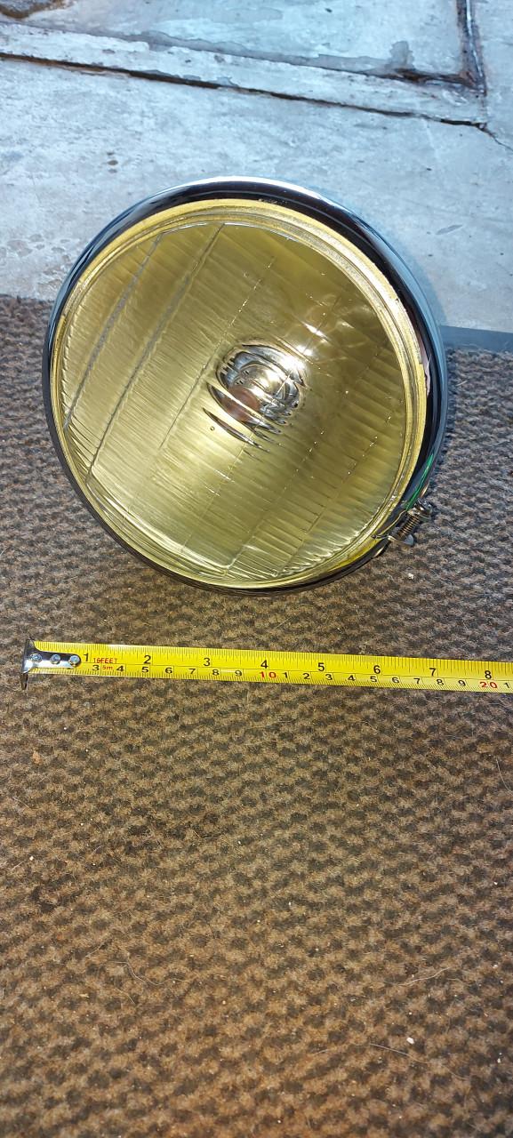 Koplamp reflector is mat. kan op alle motoren