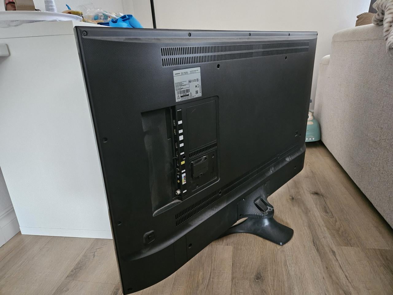 Samsung 50 inch smart LED tv