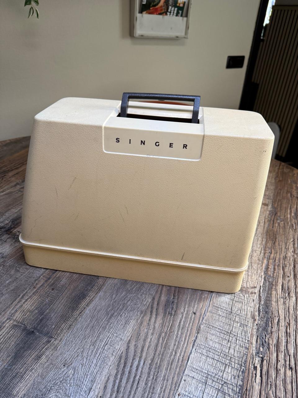 Singer 7101
