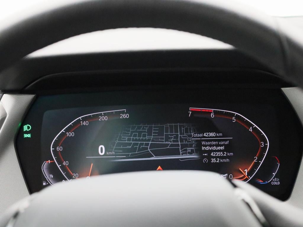 BMW 1 Serie 118i executive | navigatie | climate control | parkeer sensoren