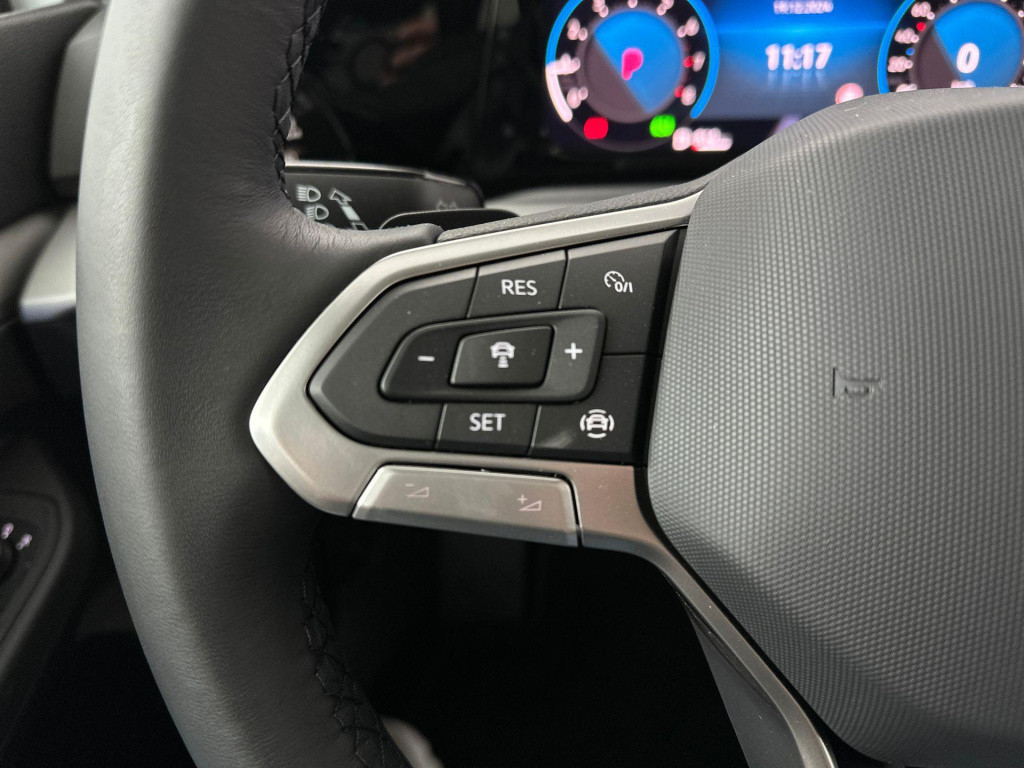 Volkswagen Golf variant 1.5 etsi life business dsg7 130pk