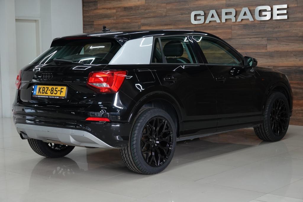 Audi Q2 1.0 tfsi sport | pdc | 19" | driveselect |