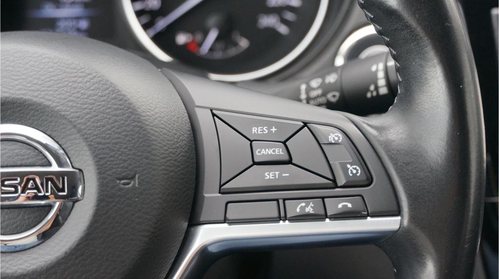 Nissan Qashqai 1.2 n-connecta rijklaar incl garantie