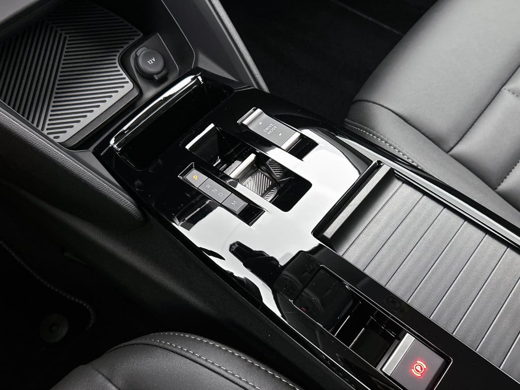 Citroen C4 hybrid 145pk automaat max