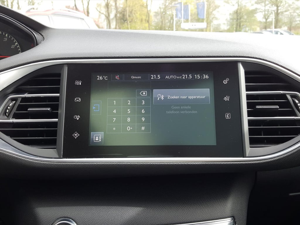 Peugeot 308 sw 1.2 pt-130pk s&s blue l. executive | navigatie | cruise & cl