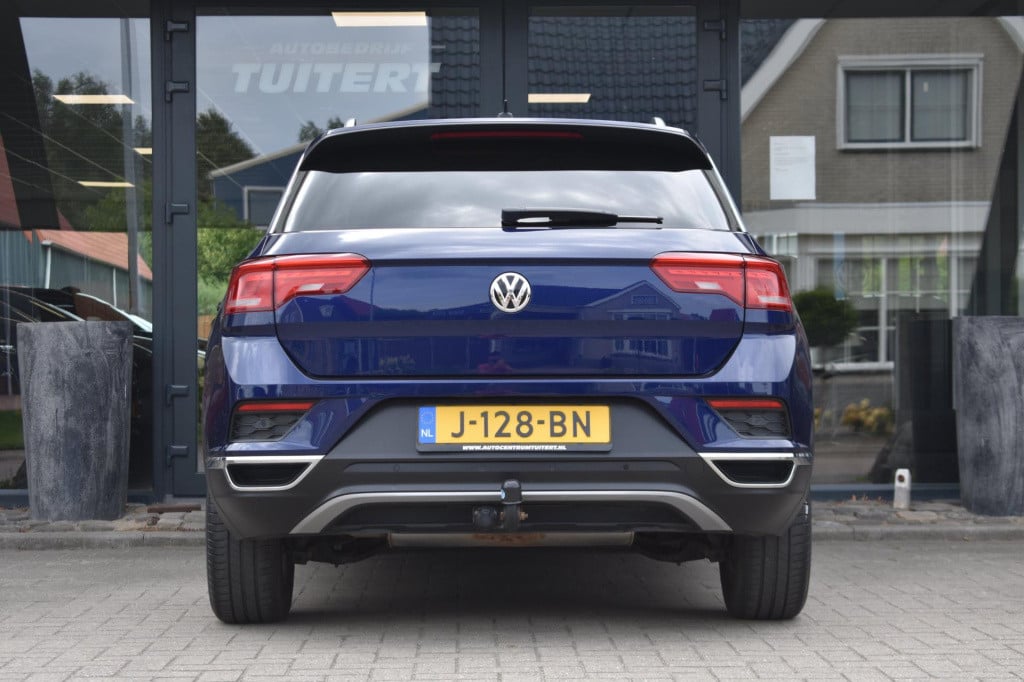 Volkswagen T-roc 1.0 tsi | virtual cockpit | trekhaak | apple carplay | and
