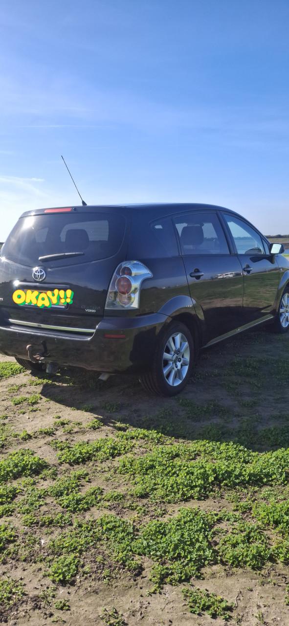 Toyota Corolla Verso 1.8 / 5-deurs zwart