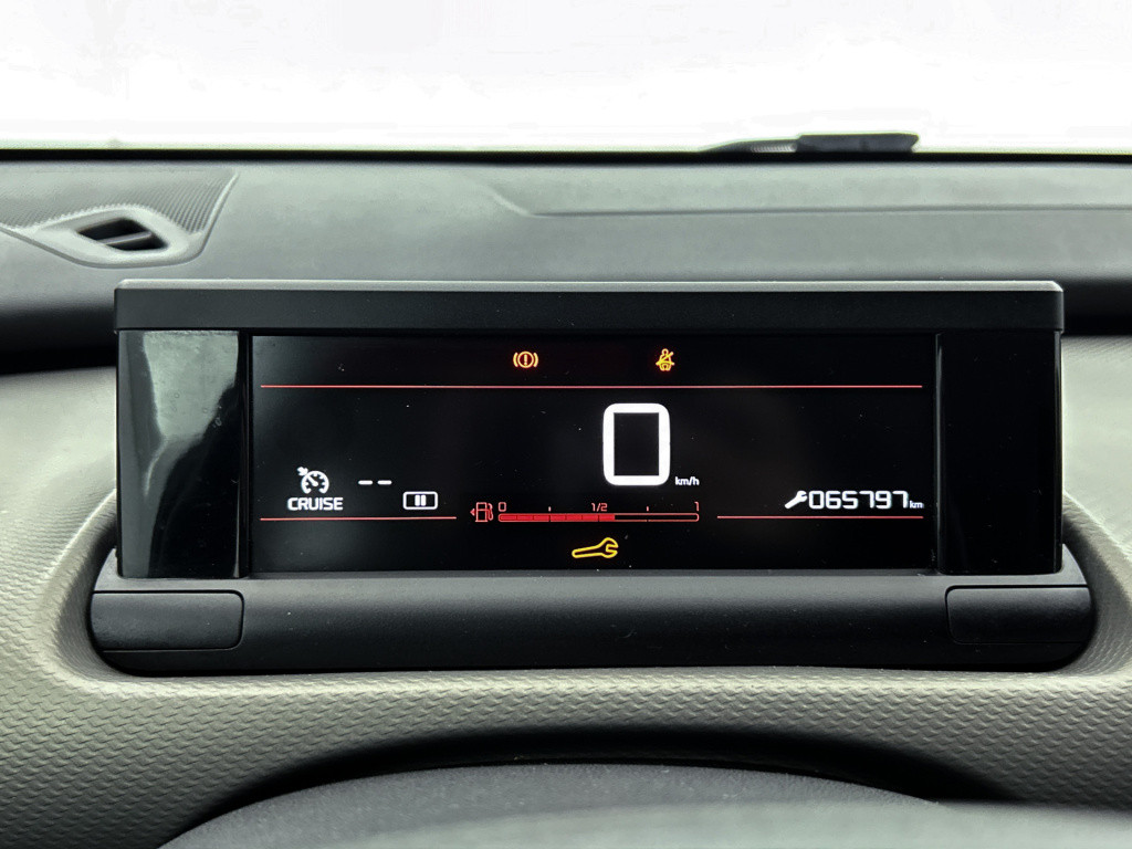 Citroen C4 Cactus 110pk feel | rijklaar | trekhaak | camera | navi