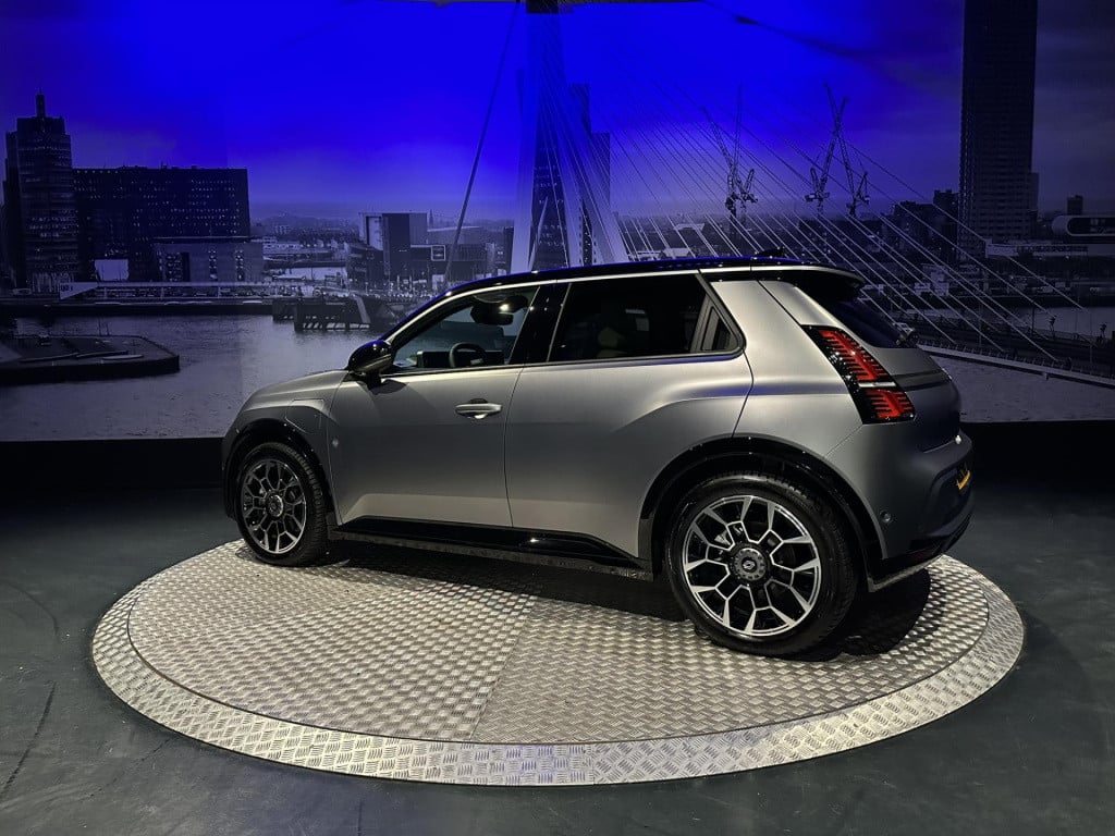 Renault 5 comfort range roland-garros 52 kwh *nl auto*harmankardon*acc*
