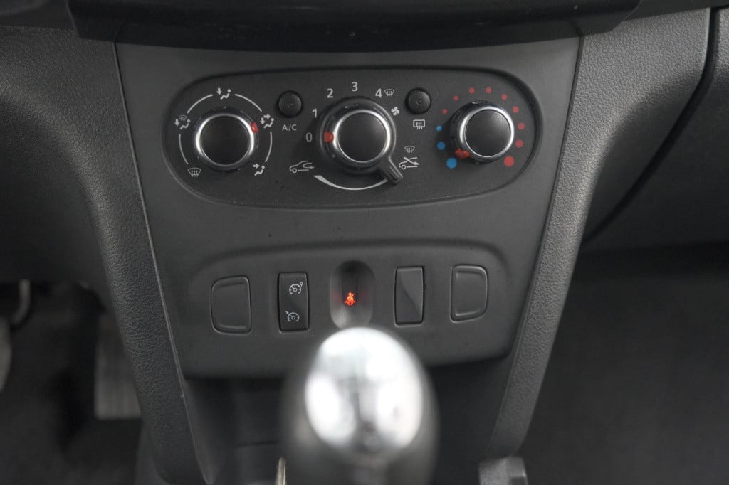 Dacia Logan mcv 0.9 tce sl royaal | trekhaak | apple carplay | parkeersenso