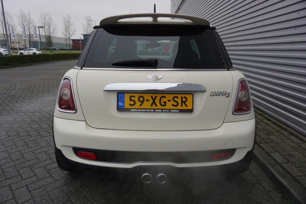 Mini Cooper mini 1.6 chili climate / cruise / elektr. ramen / lm velgen / n