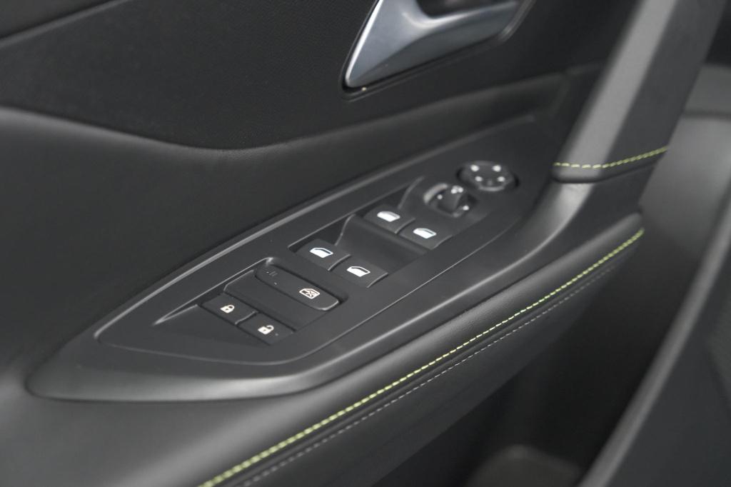 Peugeot 408 puretech 130 eat8 gt | 360 camera | adaptieve cruise control | 