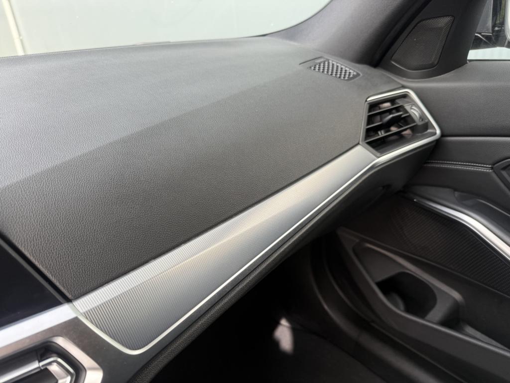 BMW 3-serie touring 330e automaat high executive m-sportpakket