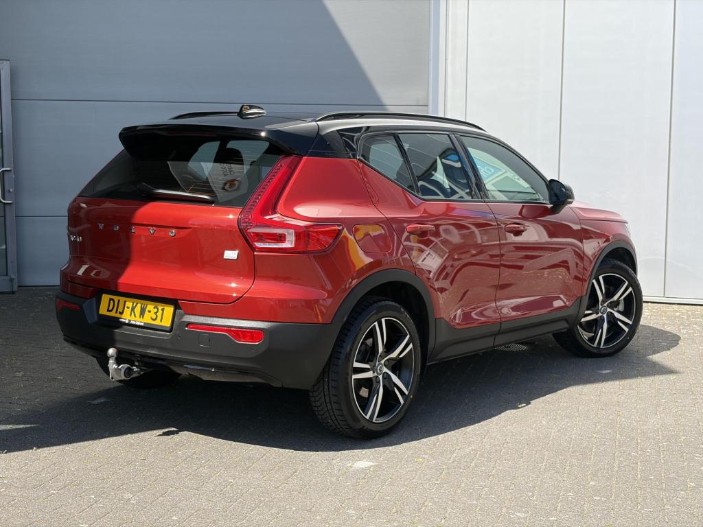 Volvo XC40 1.5 t5 recharge r-design | panodak | trekhaak | camera | enz.
