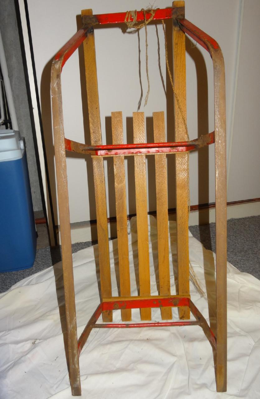 Een antieke slee, maar doet het perfect!