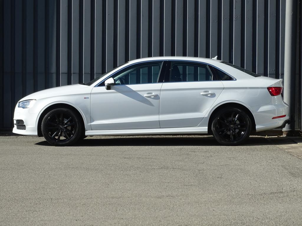 Audi A3 limousine 1.4 tfsi cod attraction pro line plus s-line automaat