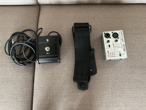 Gitaarband ibanez/cabletester/voetpedaal