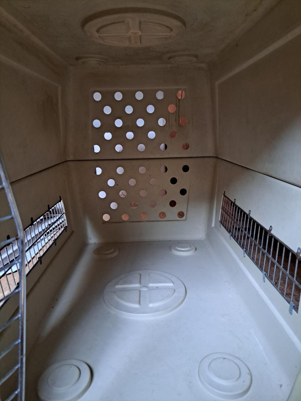 Grote hondenbench 81 cm(l) x 56 (b) x 58 (h)