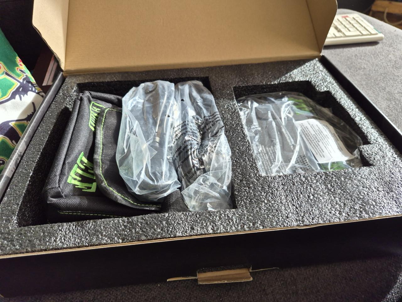 Nieuw. Trace Elliot Ultra compact Bass Amplifier 200 watt