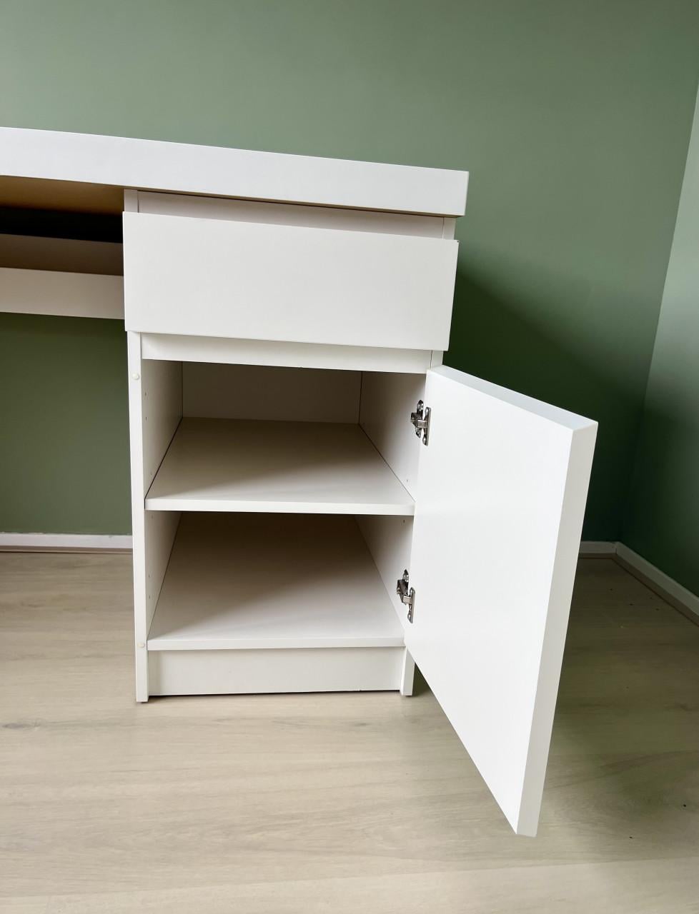 IKEA Malm Buro als nieuw!